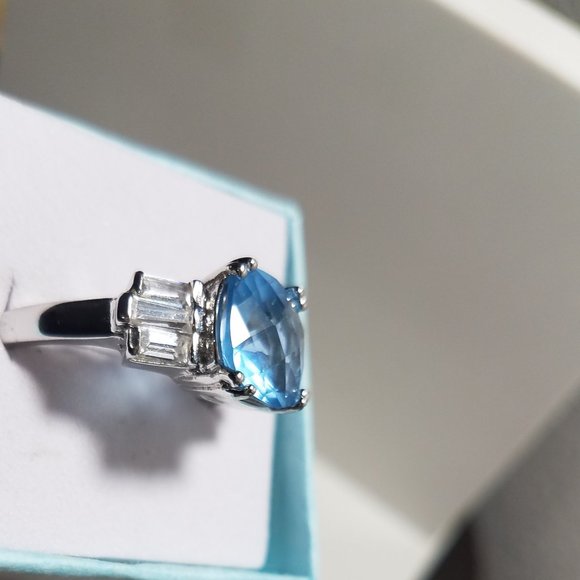 Sterling NV Topaz Ring November Birthstone - Picture 12 of 13